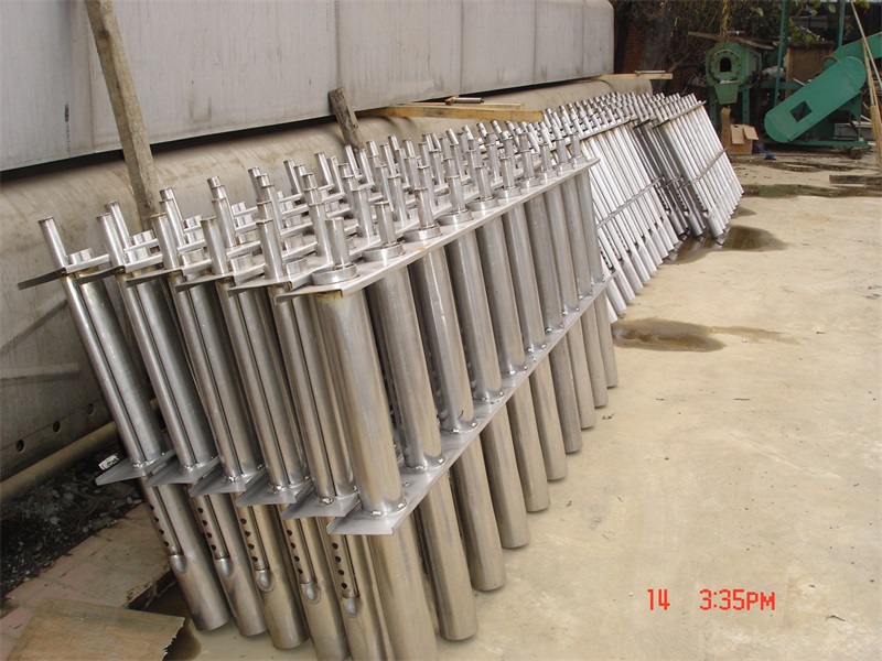 豎管堆碼現(xiàn)場